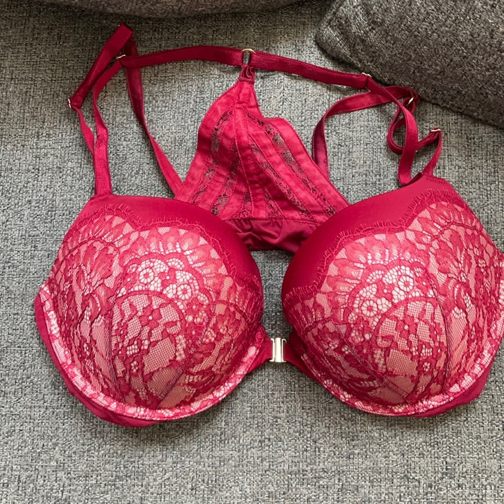 Victoria’s Secret bra